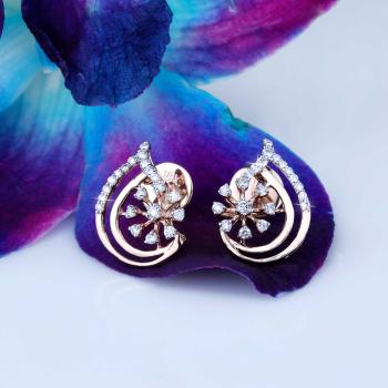 18K Rose Gold Advika Flora Diamond Earring